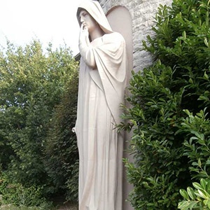 La Dame blanche du Mémorial Walthère Dewé