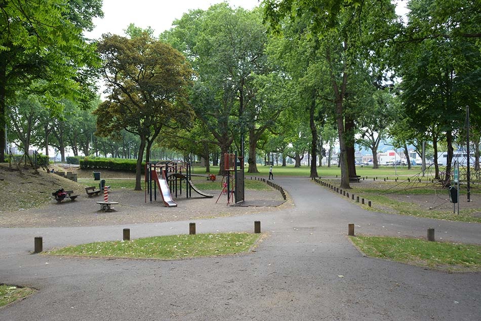 Plaine de jeux: Parc Astrid - © Ville de Liège (Urbanisme) - J-P ERS