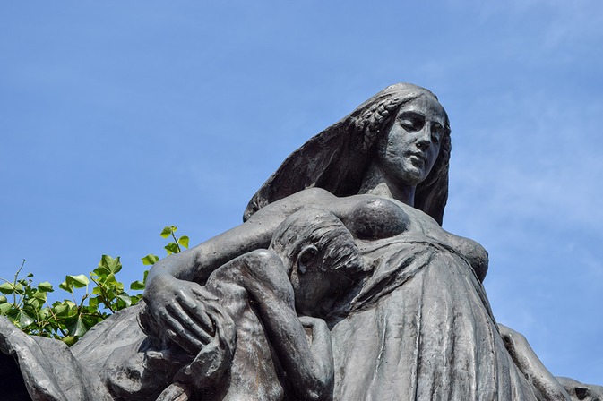 Statue Montefiore-Levi - ©Ville de Liège: Julia Thonon