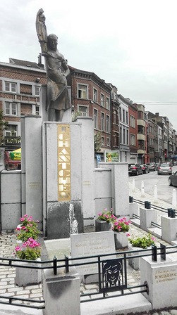 Monument Tchantchès: Après - ©Ville de Liège