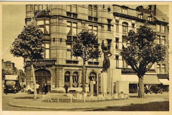 Monument Tchantchès: Avant- ©Ville de Liège