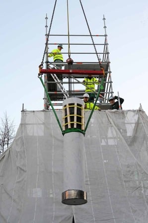 Pose des Trois Grâces en marbre de Carrare -15.11.2018 © Ville de Liège (Urbanisme) - J-P ERS