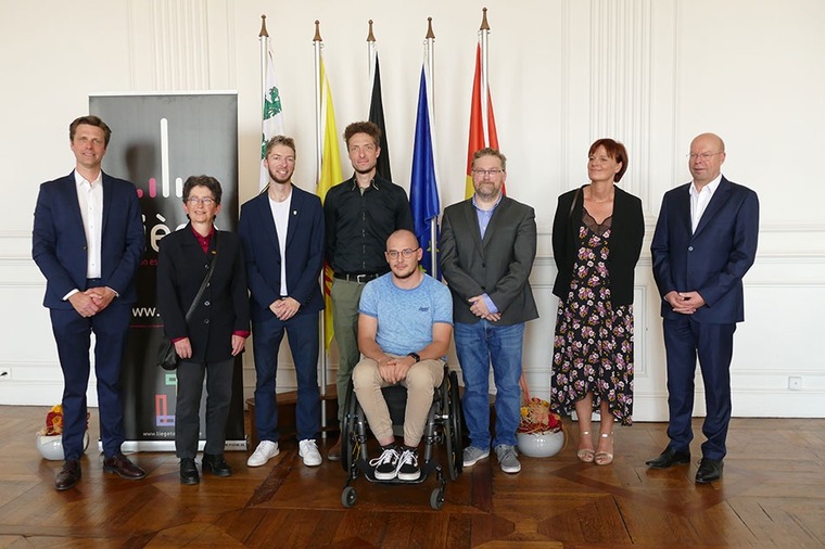 De gauche à droite  : Joris DUBOIS, Uta KARST, Lucien GILSON, Martin GILSON, Maxime CARABIN, Nicolas VANDERWALLE, Cécile VAN DE WEERDT, Etienne BOUILLON