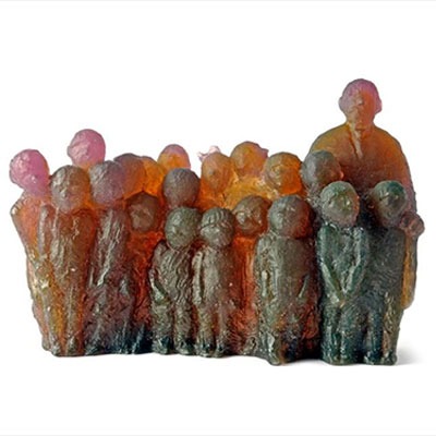DAUM, pâte de verre, 1984, La petite école, Mady Andrien, 1/100 (tirage), 23,5 x 34,5 cm. - © Ville de Liège - Grand Curtius.